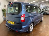 FORD TOURNEO